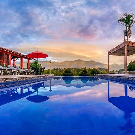 Hotel Campestre Solar De La Luna Albania  Εξωτερικό φωτογραφία