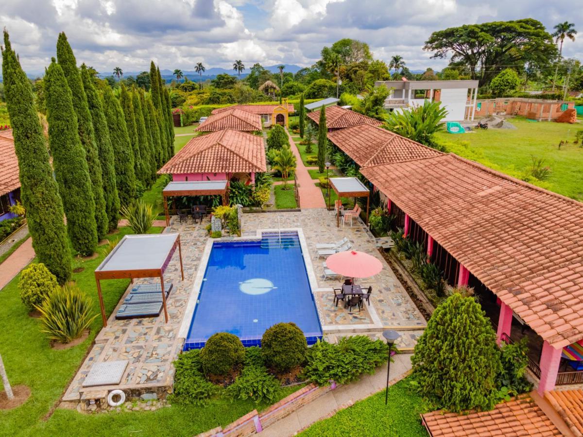 Hotel Campestre Solar De La Luna Albania  Εξωτερικό φωτογραφία