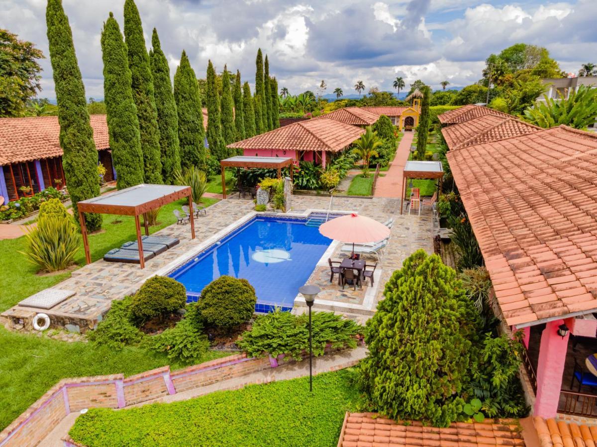 Hotel Campestre Solar De La Luna Albania  Εξωτερικό φωτογραφία