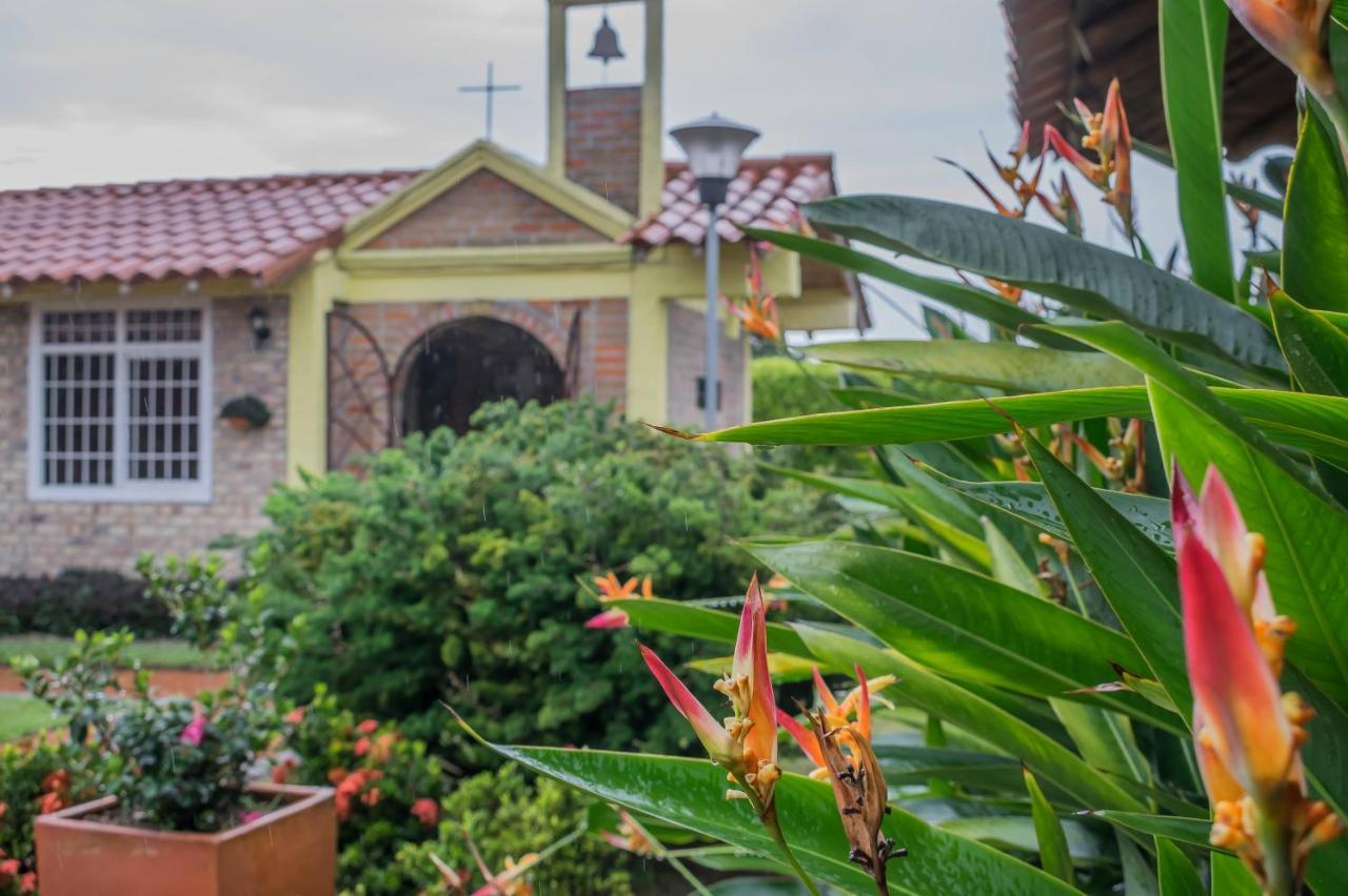 Hotel Campestre Solar De La Luna Albania  Εξωτερικό φωτογραφία